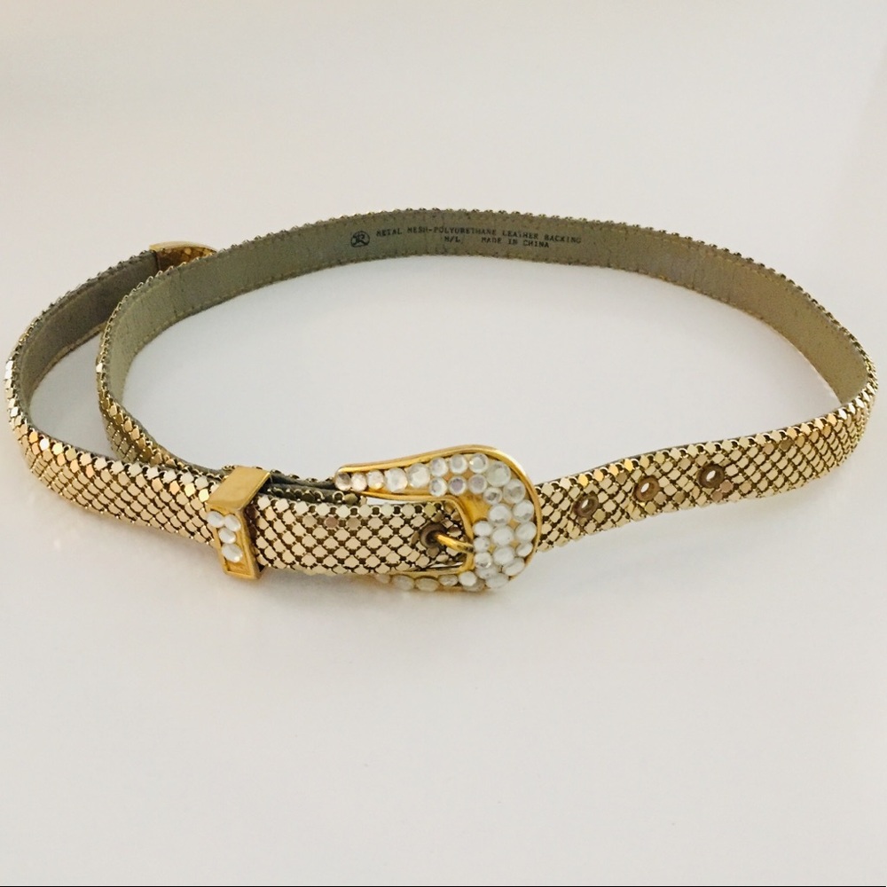 90’s Glamour Extra Long Gold Mesh Belt - Picture 3 of 8